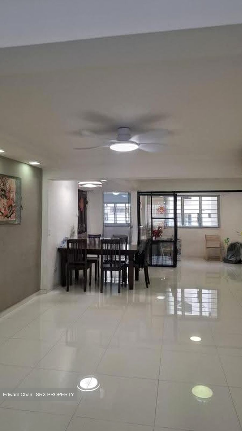 Blk 229 Yishun Street 21 (Yishun), HDB 5 Rooms #613356041